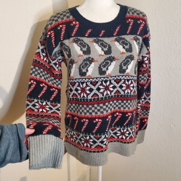 Abercrombie&Fitch Penguin Candy Cane Wool Blend Holiday Sweater Size Medium - Picture 3 of 13